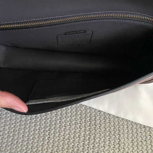 Coach Dinky Belt Bag With Elephant Print NWT - Picture 6 of 12